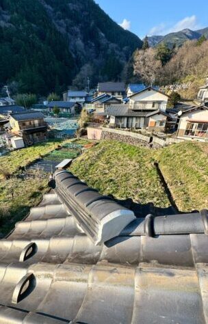岐阜市にて屋根修理〈瓦ずれ・漆喰修理・板金新設〉 施工後